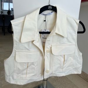 BRAND NEW vest from Zara size M